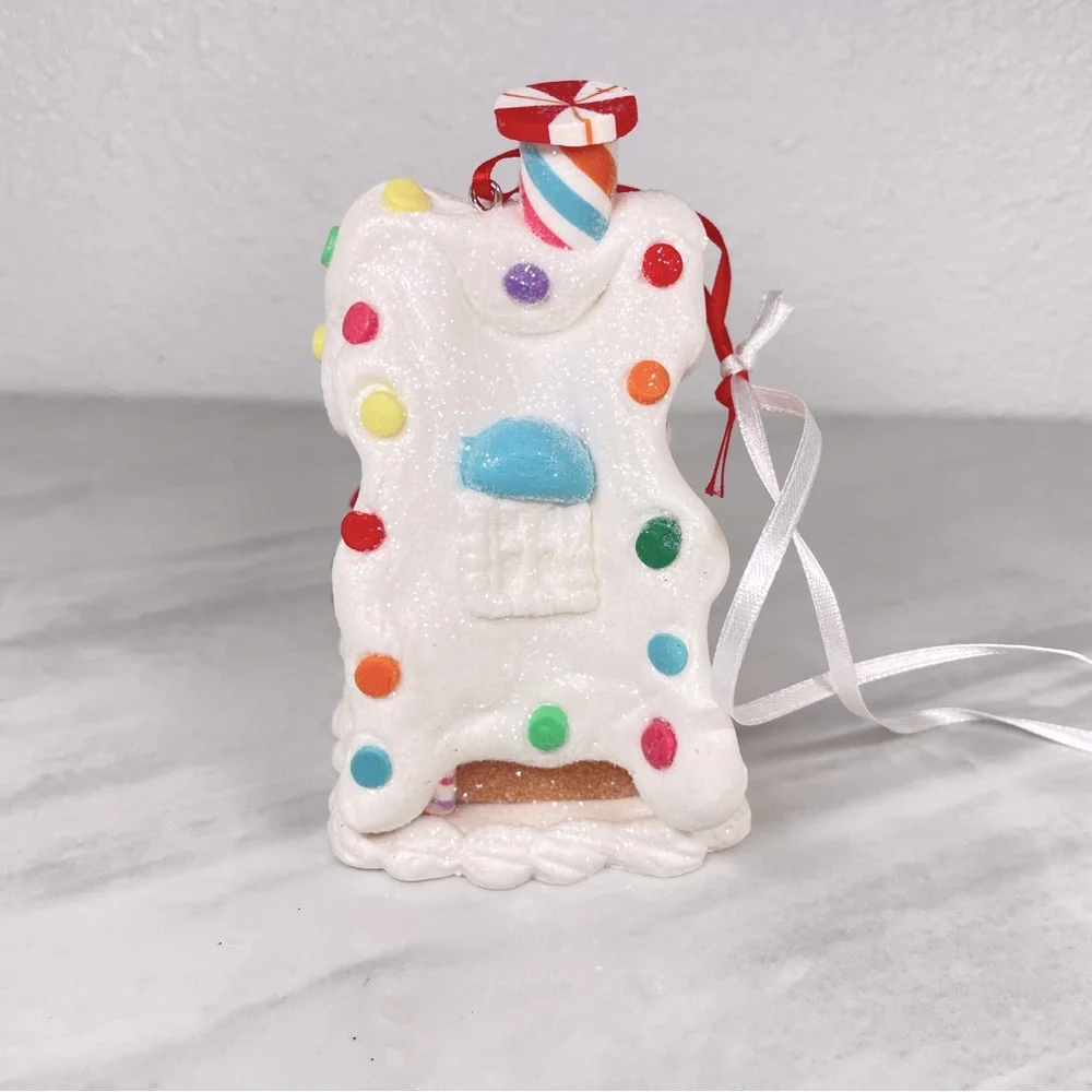 NEW Sugarplum Dreams Gingerbread House Christmas Ornament Candy Cane Glitter